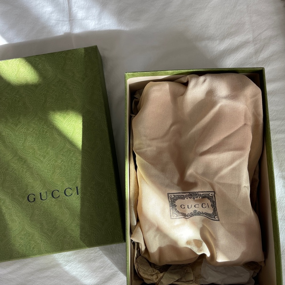 Gucci Rubber Slide Sandal - Picture 9 of 9